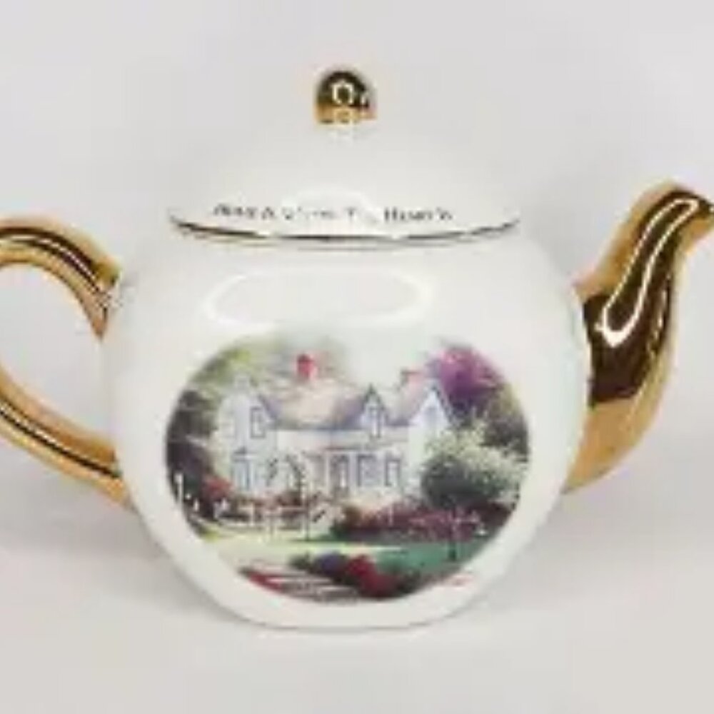 Thomas Kinkade HOME IS WHERE THE HEART IS Teapot